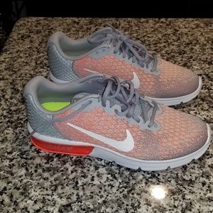 Women Nike Air Max Sequent 2